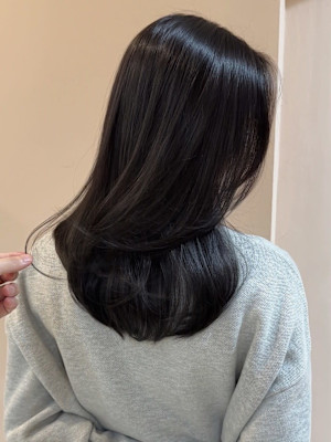 髪質改善 艶髪 顔周りカット 暗髪 アッシュ ストレート