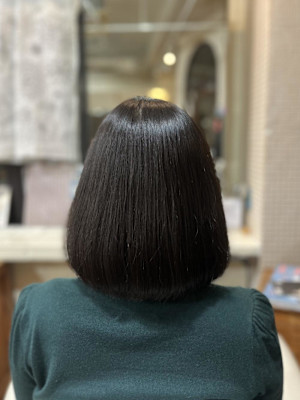 艶ボブ【美髪整形】異次元の最新髪質改善☆シルク酸性ストレート