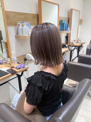 白髪ぼかし細めハイライト30代40代50代ブルーグレージュ