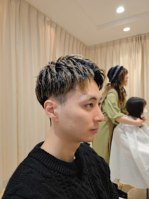 刈り上げツーブロックショート