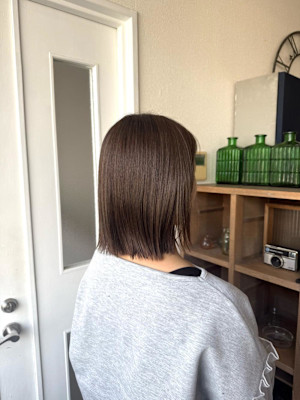 ベージュカラー