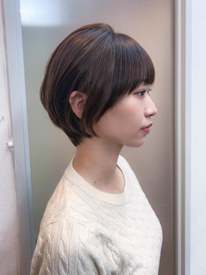大人可愛いショートボブ/絶壁解消/前髪あり/丸みショート