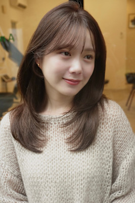 レイヤーカット/レイヤー/顔周り/ミディアム/ボブ/ショート