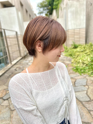 ヴィラロドラ秋ツヤカラー【美フォルムショートボブ】恵比寿広尾