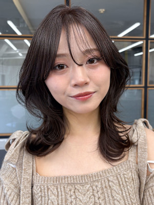 小顔カットくびレイヤーエモージュ韓国似合わせカット美髪