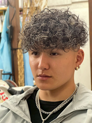 スペインカール 本厚木フェード 本厚木バーバー