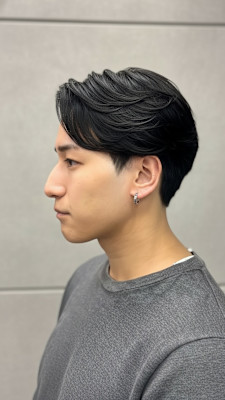 横浜メンズヘア 桜木町 爽やかアップバング×毛流れマッシュ