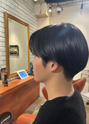 【モテる横顔】清潔感×色気の艶マッシュショート