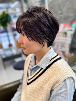 ショートボブ
