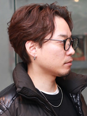 ニュアンスパーマ ブラウンカラー オールバック ショート