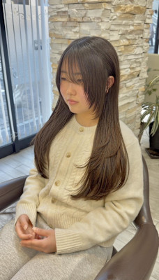 20代30代似合わせレイヤースタイル顔周り