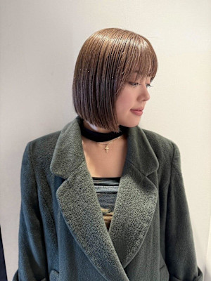 cocoa brown / bob cut