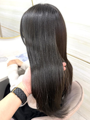 《高橋亜美》アッシュブラウン/大宮/艶カラー