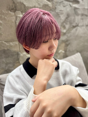 ハイトーンピンク×マッシュショート