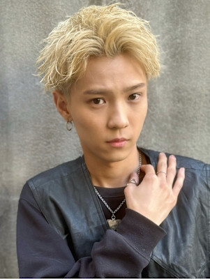 メンズハイトーンショートスタイル