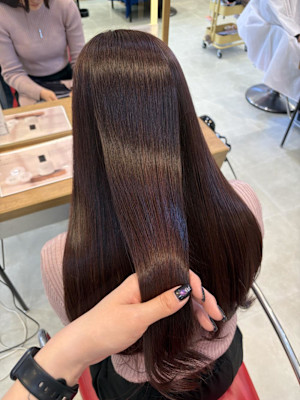 20代ピンクブラウンカラー