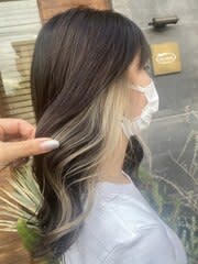 イヤリングカラー