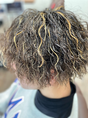 hair NAVONA 大浦店【ヘア ナヴォーナ】×スタイル