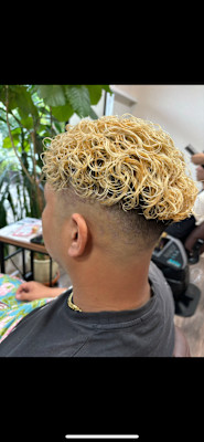 hair NAVONA 大浦店【ヘア ナヴォーナ】×スタイル