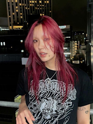 cut / color Bright red