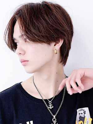 ミディアムセンターパートウルフ