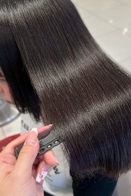 髪質改善ストレート