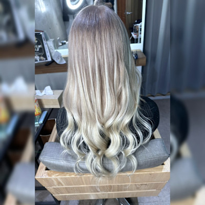 Lino　羽エクステバレイヤージュ