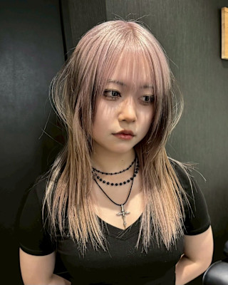 オーダーメイド　デザインカラー　ケアブリーチカラー　ウルフ