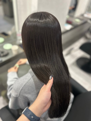 透明感ダークグレーカラー/髪質改善/札幌大通駅