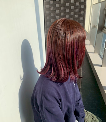 ピンクレッドカラー　ブリーチ　ケアブリーチ　カラー