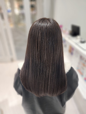 透明感のある暗髪カラー10代20代