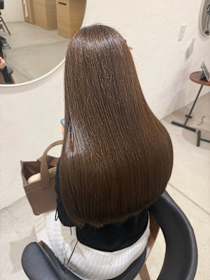 オリーブカラー/ベージュ/グレージュ/レイヤーカット