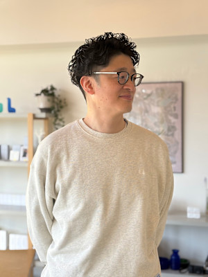 大人モード｜ニュアンスパーマショート