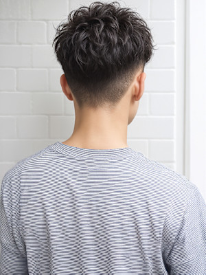 波巻きツイストスパイラル刈り上げマッシュp1　ダークシルバー