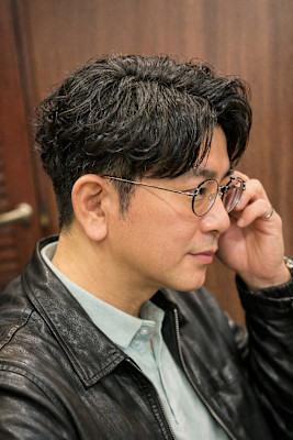 メンズ　ニュアンスパーマ　フェザーパーマ　理容室　バーバー