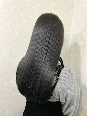 アッシュグレー×髪質改善 ダークグレー イルミナカラー