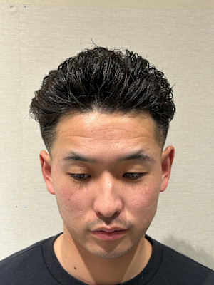 オールバックパーマ