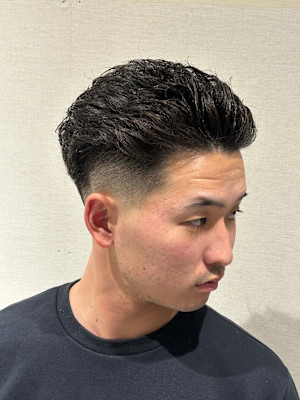 オールバックパーマ