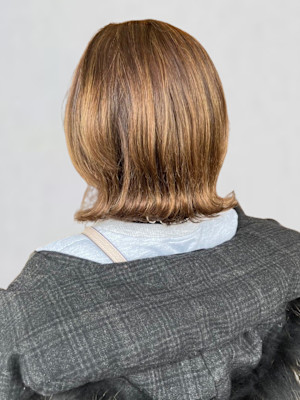 外ハネボブ 透明感カラー ブラウンベージュ 20代 30代 