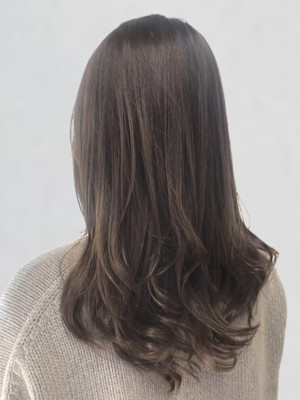 アッシュブラウン 艶髪 髪質改善トリートメント 透明感カラー