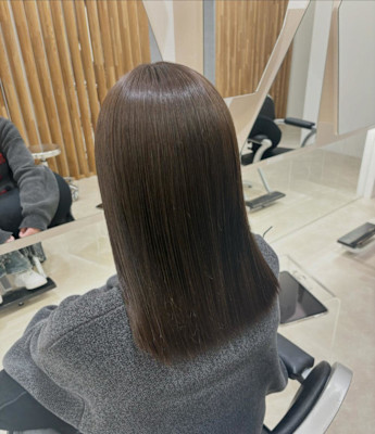 【miu担当】ベージュカラー