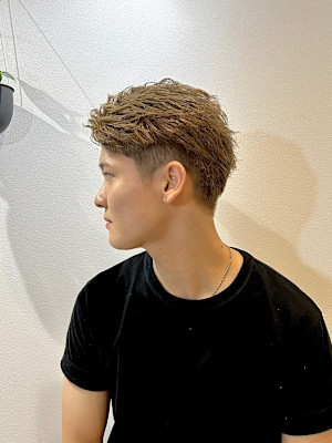 フェザーショート/ハイトーンカラー