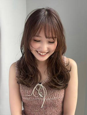 ミディアムレイヤー・ボブ/絶壁解消/２０代/３０代/長め