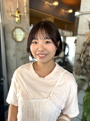 ミニボブ×艶ブラウン