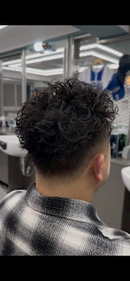 刈り上げツイストスパイラルパーマ