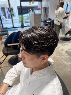 センターパート/ニュアンスパーマ/フェザーパーマ/パーマ