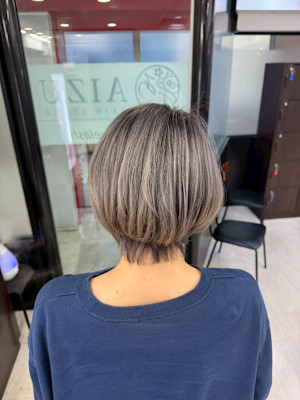 白髪ぼかしカラー