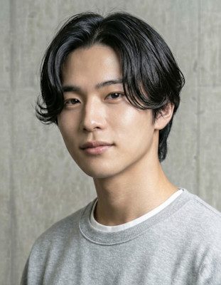 20代30代40代50代　メンズセンターパートショート