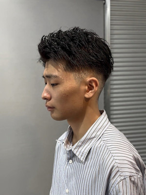 短髪フェード/ビジネス/フェードカット/刈り上げ/メンズカッ