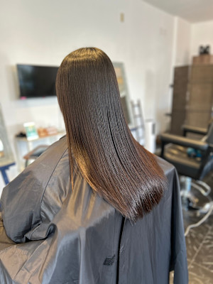 うるサラストレート